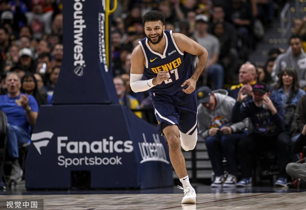 他的故事正 他的故事正