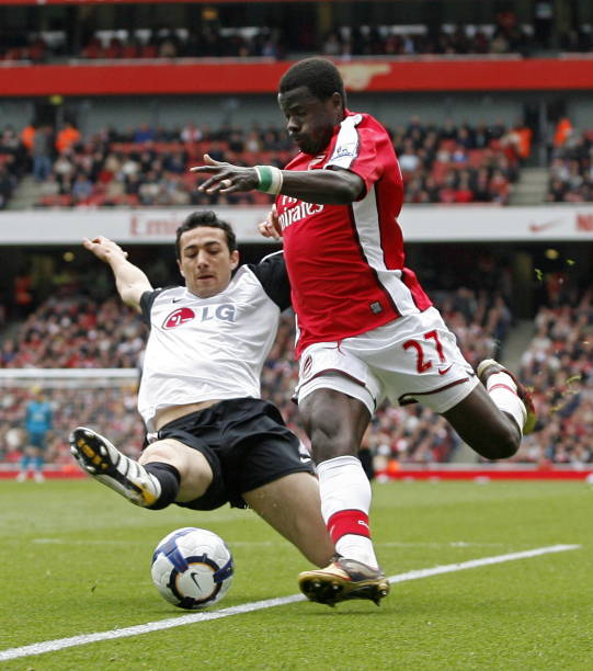 并确保球队 并确保球队